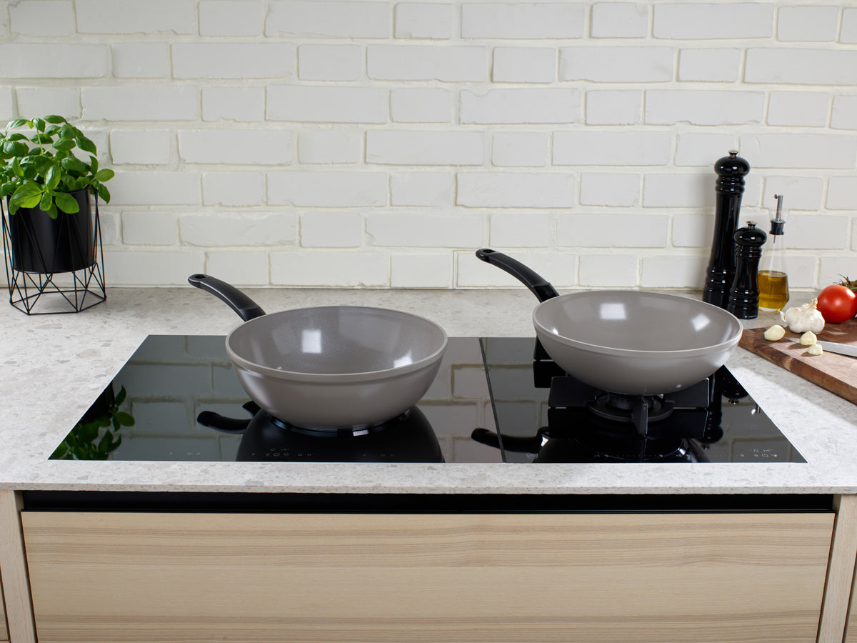 30 cm Non-Stick Aluminum Wok – All Heat Sources